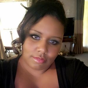 Meet your Posher, Deeanne